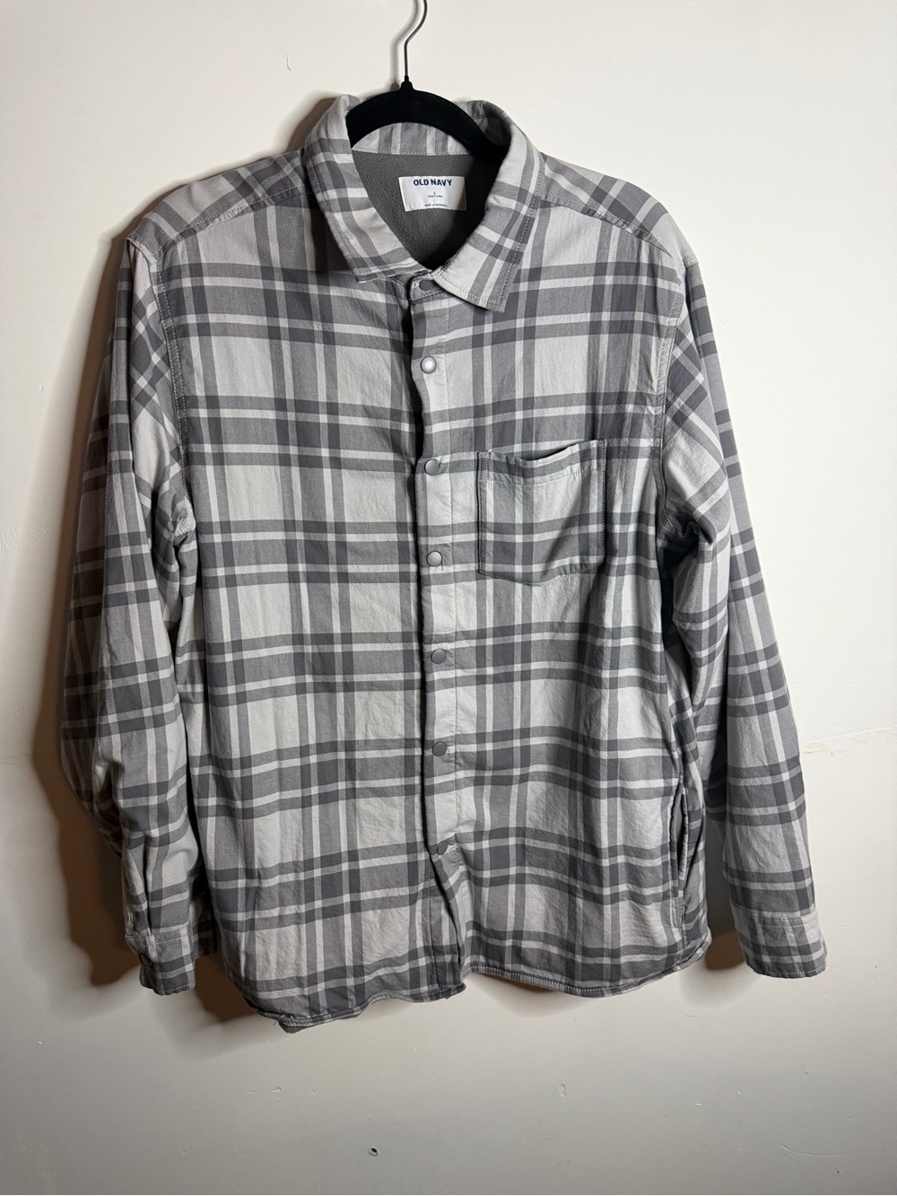 Old Navy Men's Gray and White Plaid Lightweight Shirt Jacket